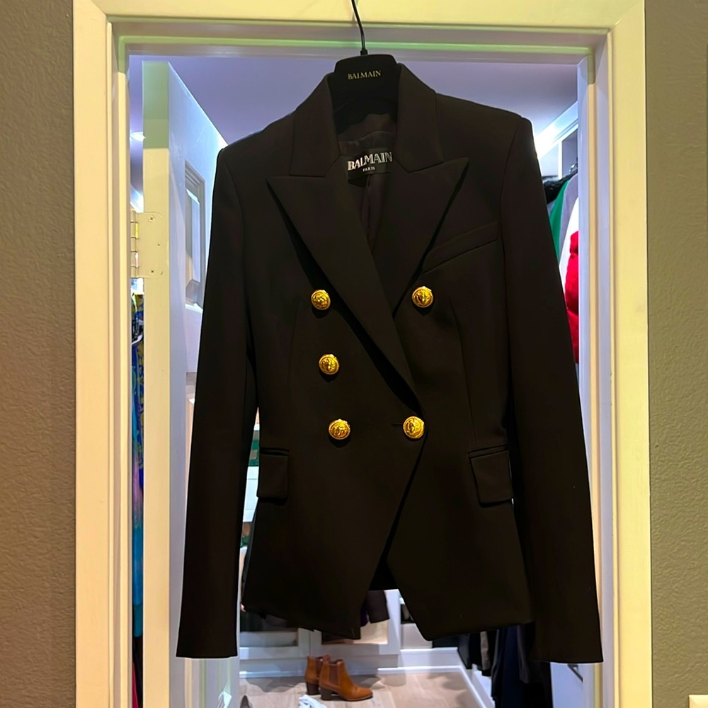 Balmain double breasted wool blazer size 36. Black.I have red and turquoise also